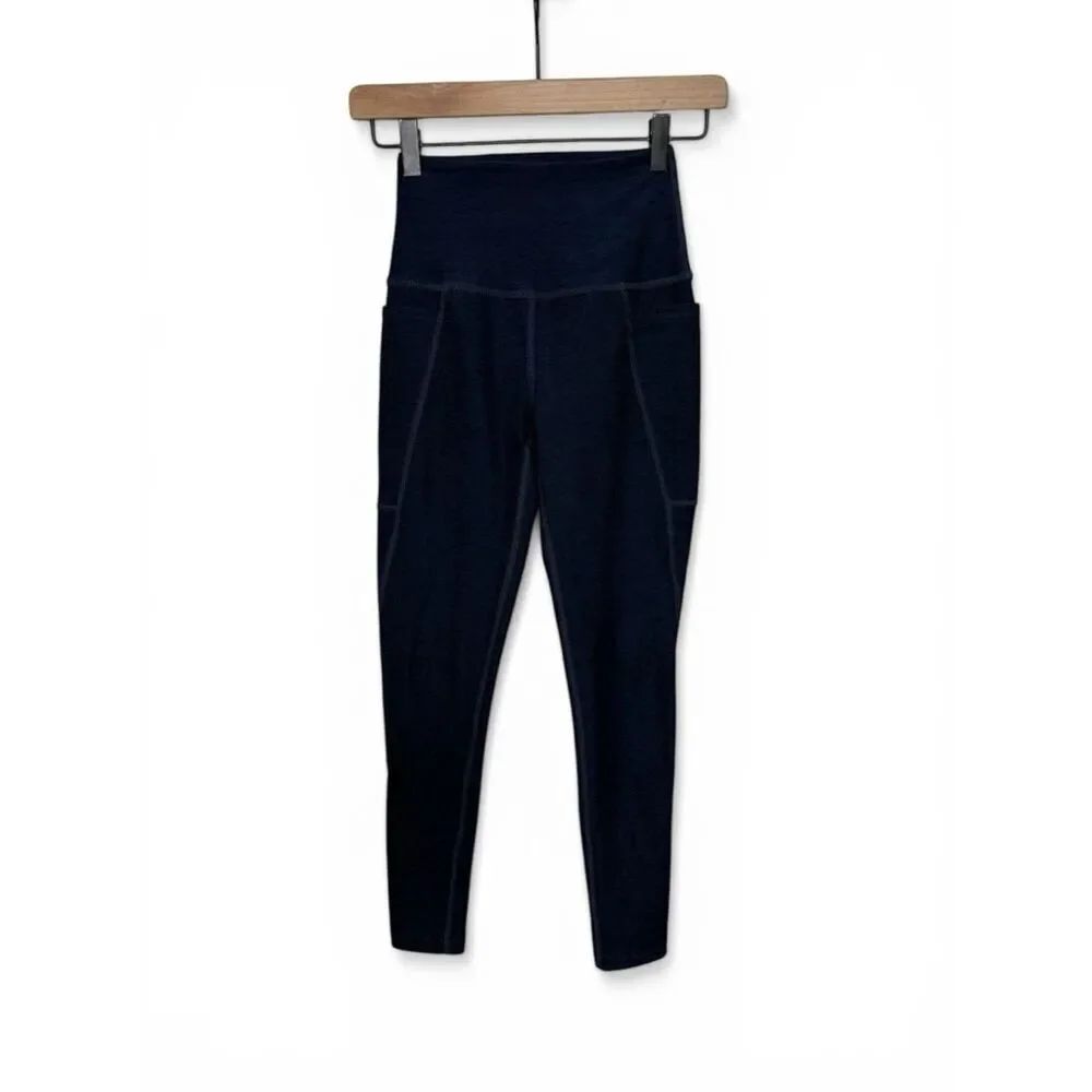 Beyond Yoga Navy Blue Pocket leggings Buttery Soft Women’s Size XS